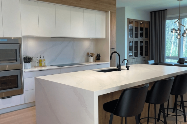 Kitchen (18) Kitchen (18)